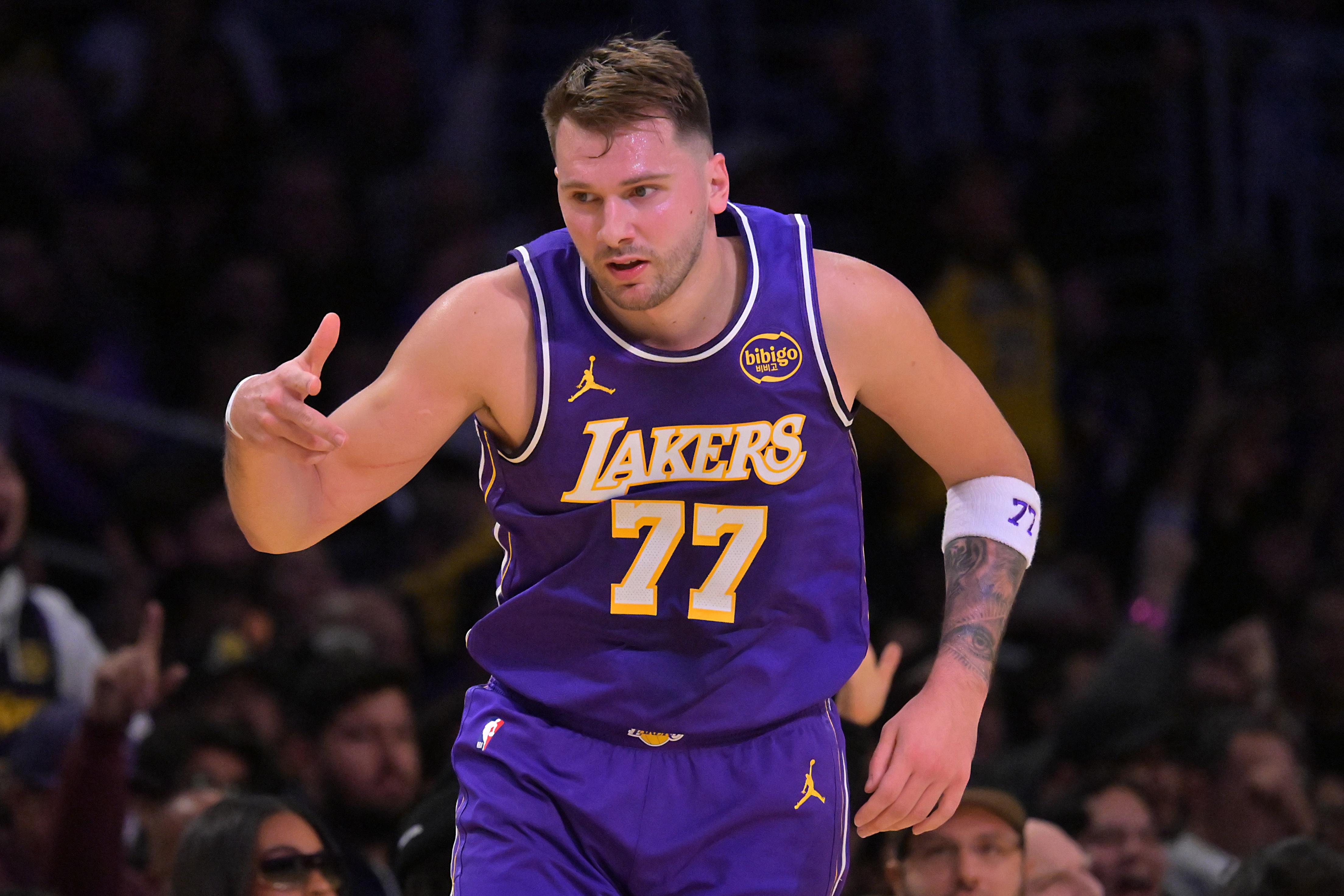 爱游戏体育-包含莱比锡篮板制胜备战NBA常规赛关键时刻犹他爵士调整名单以备意甲，这操作让人直呼：国际比赛日新疆广汇调整名单以备国王杯的词条